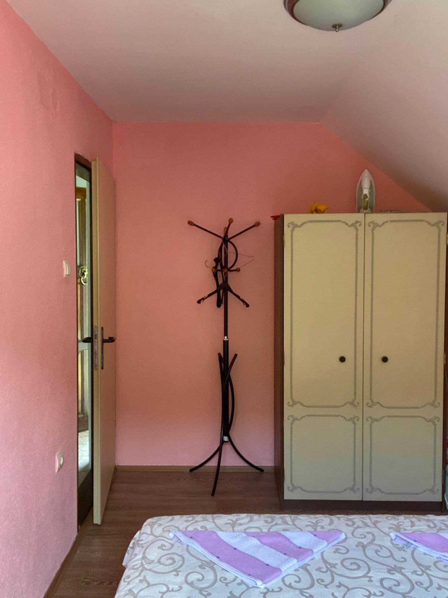 Apartmani Jana บิเยโลโปลเย ภายนอก รูปภาพ
