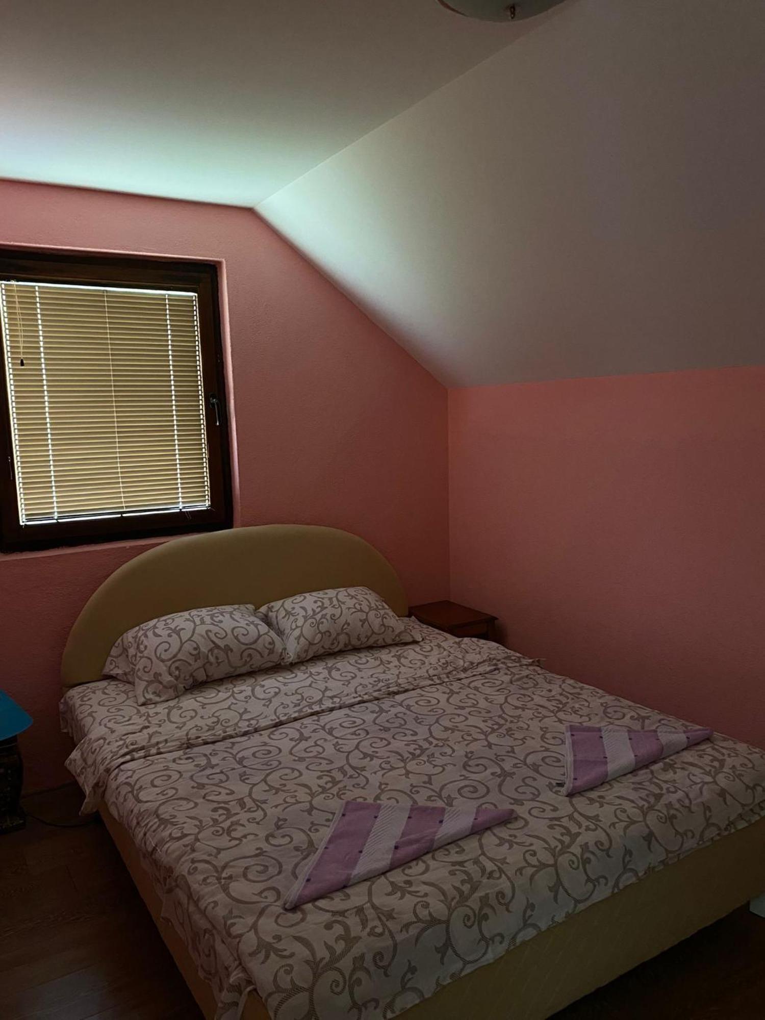 Apartmani Jana บิเยโลโปลเย ภายนอก รูปภาพ